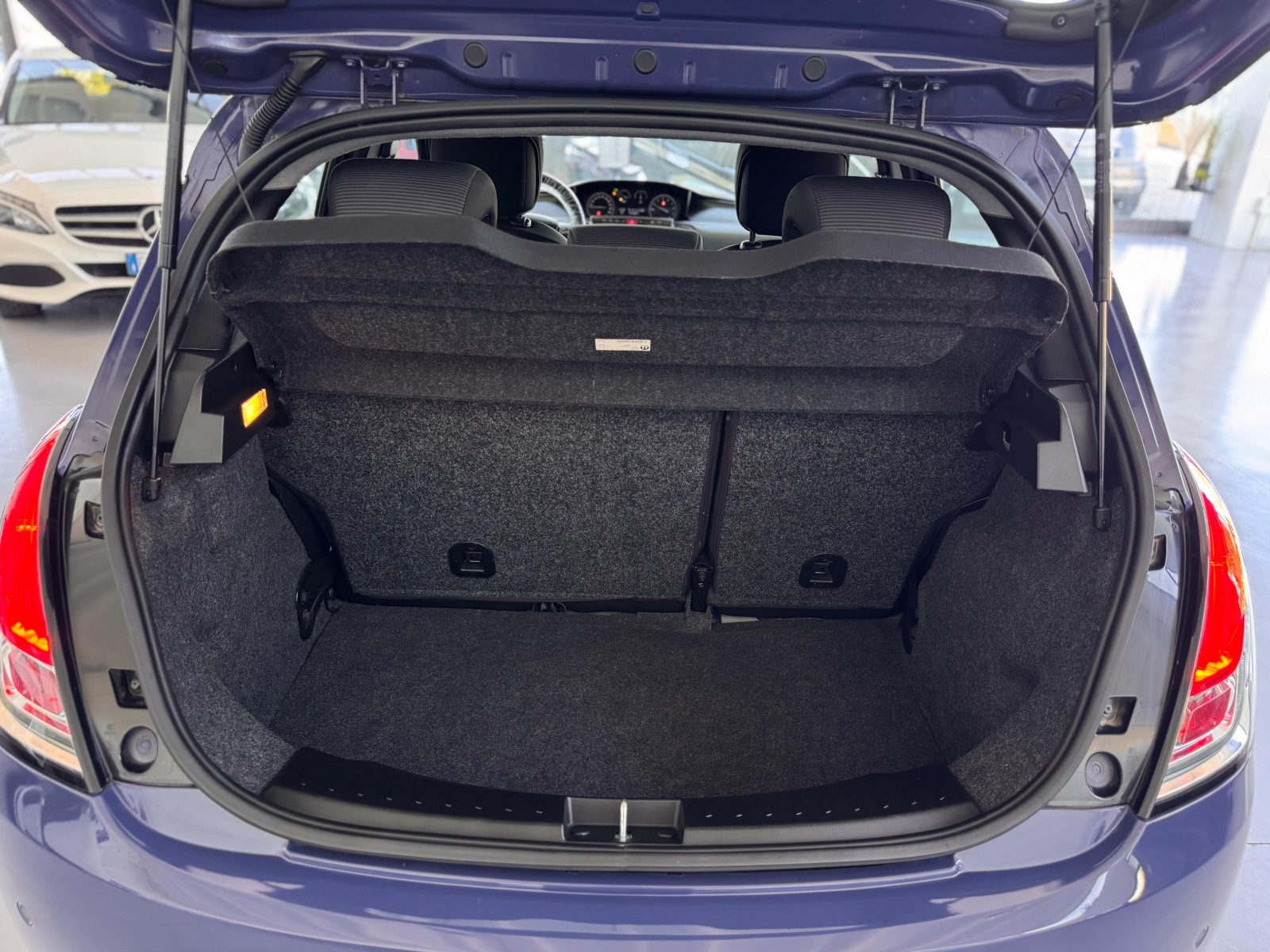 Lancia Ypsilon 1.2 69CV 5 porte Gold